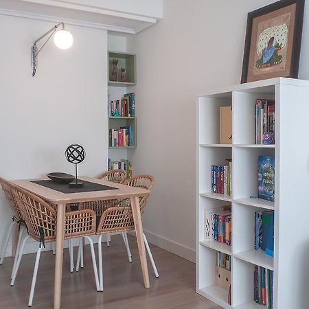 Apartamento Con Suite, Zona De Trabajo Y Yoga Wifi Y Garaje กาสโตร-อูร์เดียเลส ภายนอก รูปภาพ
