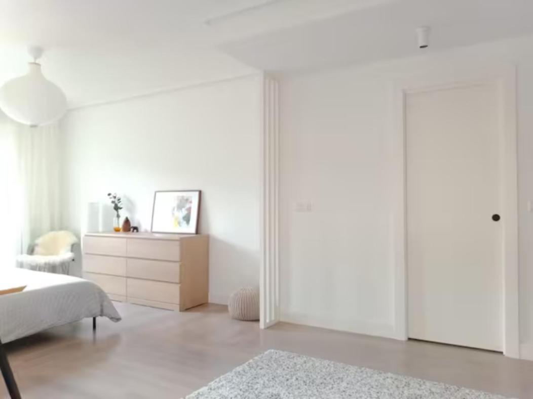 Apartamento Con Suite, Zona De Trabajo Y Yoga Wifi Y Garaje กาสโตร-อูร์เดียเลส ภายนอก รูปภาพ