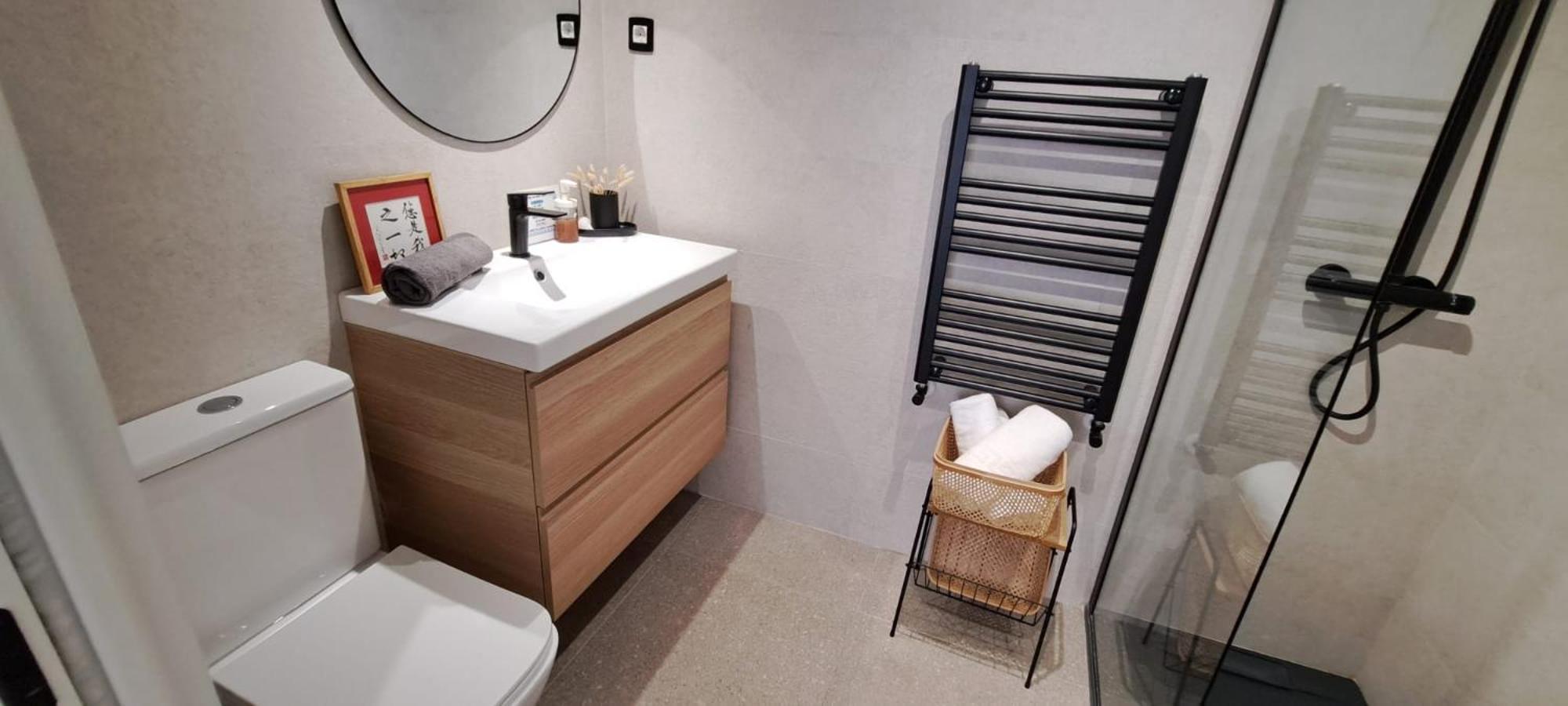 Apartamento Con Suite, Zona De Trabajo Y Yoga Wifi Y Garaje กาสโตร-อูร์เดียเลส ภายนอก รูปภาพ